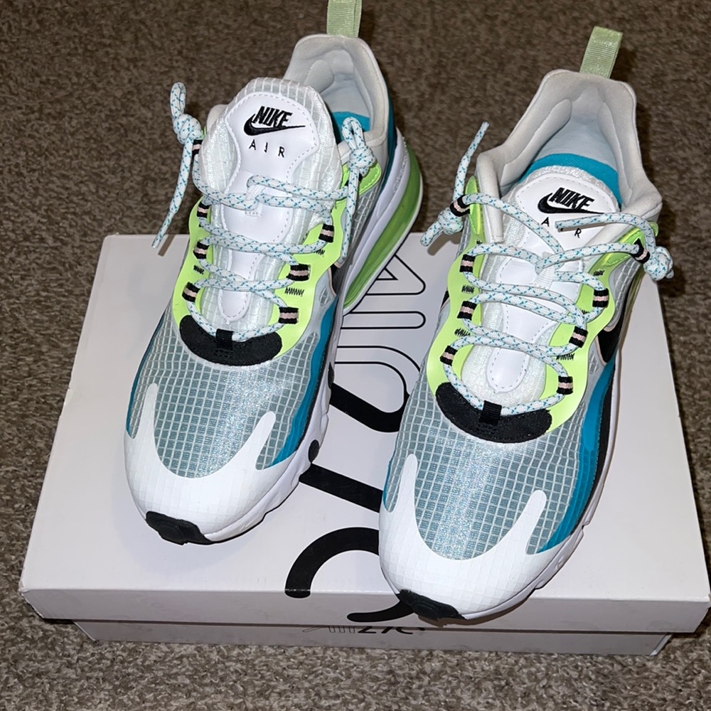 Mens Nike sneakers